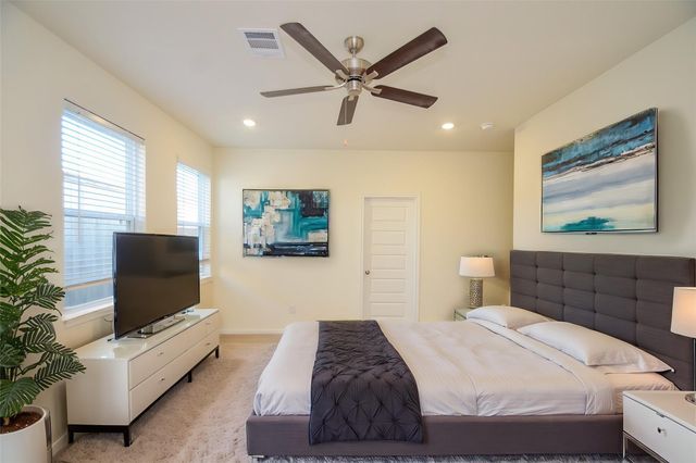 14127 Mellow Pine Ct, Houston, TX 77032