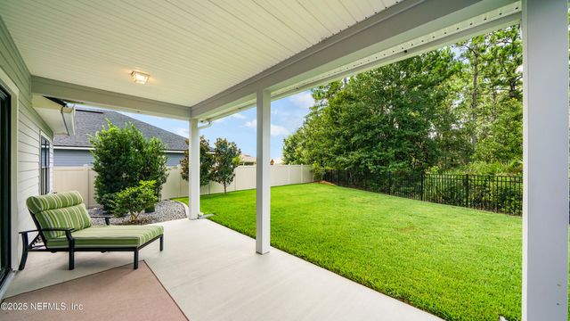 1628 LEWIS LAKE Lane, Middleburg, FL 32068
