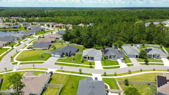 1628 LEWIS LAKE Lane, Middleburg, FL 32068