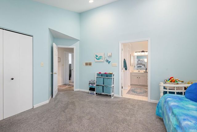 60020 Scott Street, South Bend, IN 46614