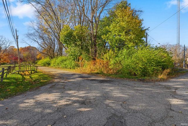 60020 Scott Street, South Bend, IN 46614