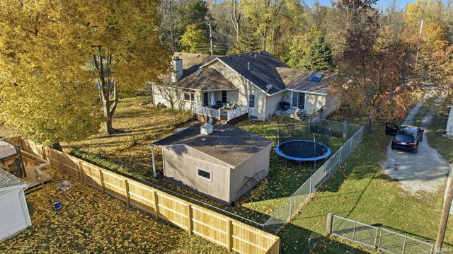 60020 Scott Street, South Bend, IN 46614