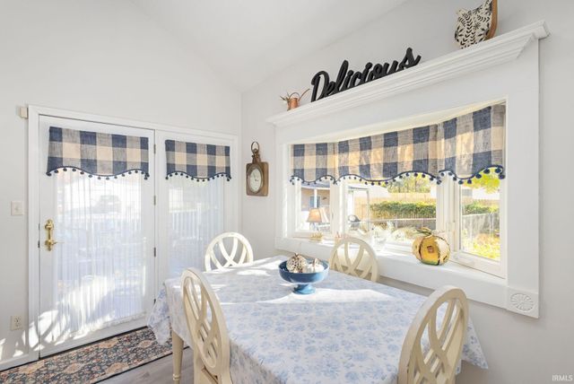 60020 Scott Street, South Bend, IN 46614