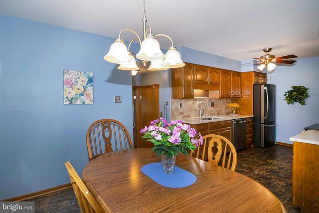 87 FREEDOM RD, Sewell, NJ 08080