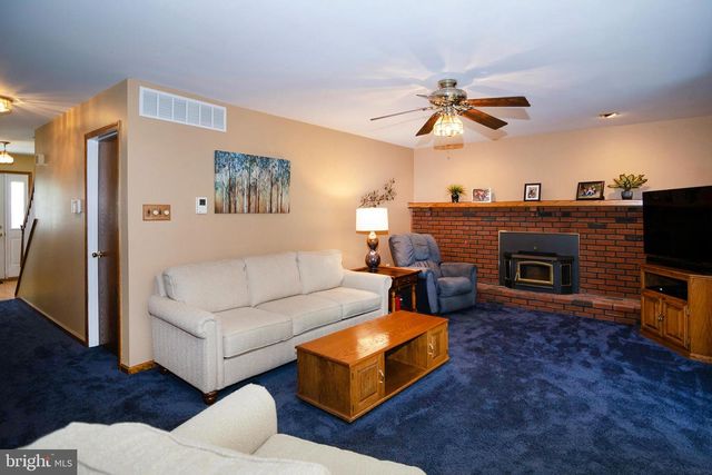 87 FREEDOM RD, Sewell, NJ 08080