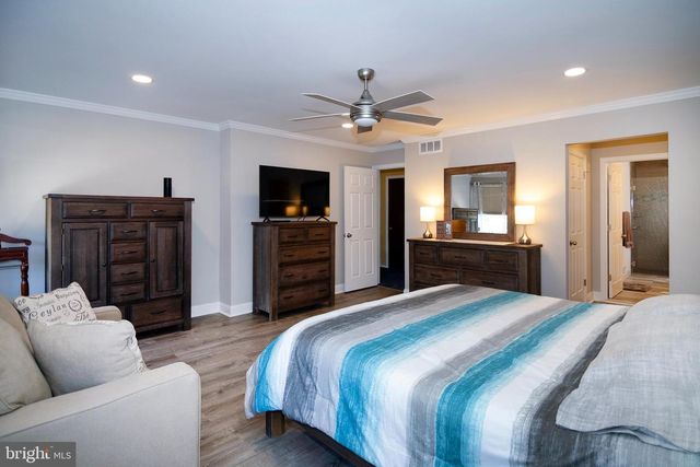 87 FREEDOM RD, Sewell, NJ 08080