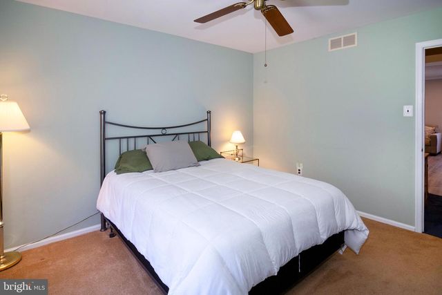 87 FREEDOM RD, Sewell, NJ 08080