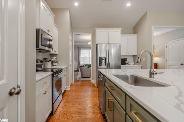 10 Wiscasset Way, Greenville, SC 29615