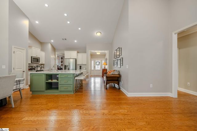 10 Wiscasset Way, Greenville, SC 29615