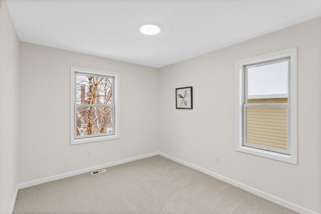 2210 Irving Avenue N, Minneapolis, MN 55411