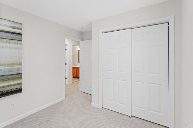 2210 Irving Avenue N, Minneapolis, MN 55411