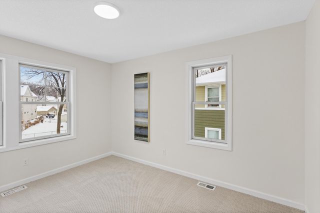 2210 Irving Avenue N, Minneapolis, MN 55411