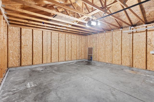 2210 Irving Avenue N, Minneapolis, MN 55411