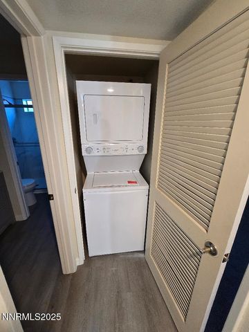 560 Nichols Boulevard, Sparks, NV 89431