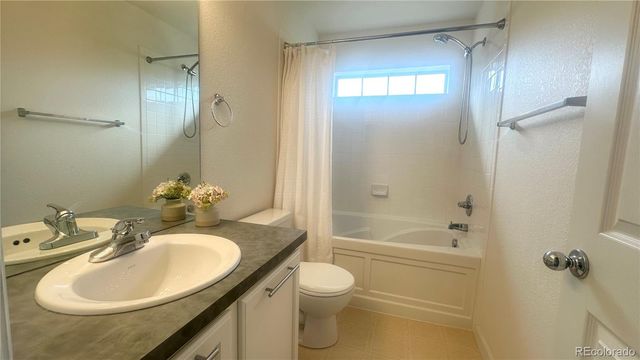 7482 E 7th Avenue 19, Denver, CO 80230