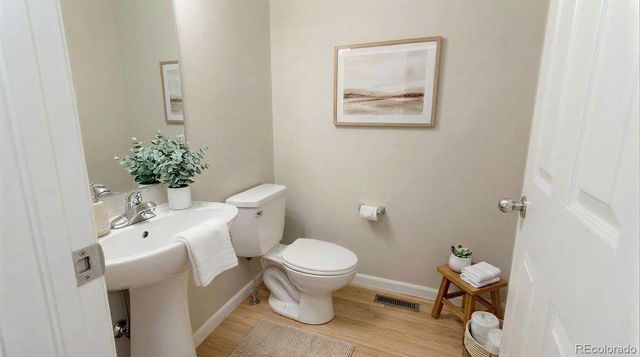 7482 E 7th Avenue 19, Denver, CO 80230