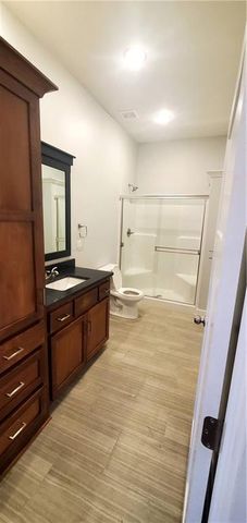 7614 S Morris Road, Oak Grove, MO 64075