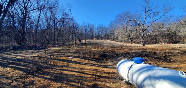 7614 S Morris Road, Oak Grove, MO 64075