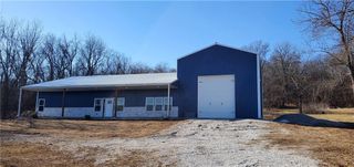 7614 S Morris Road, Oak Grove, MO 64075