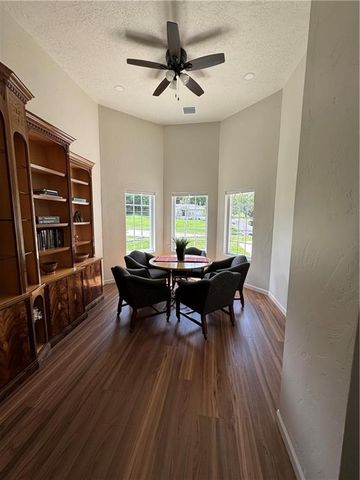 2015 S Lees Summit Road, Independence, MO 64050