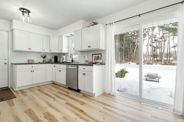 51900 Cheryl Drive, Granger, IN 46530