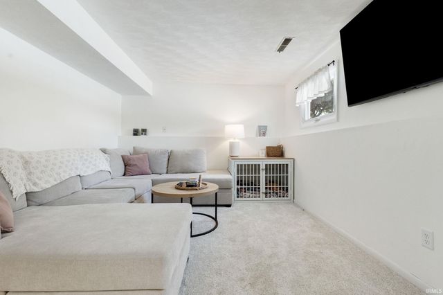 51900 Cheryl Drive, Granger, IN 46530