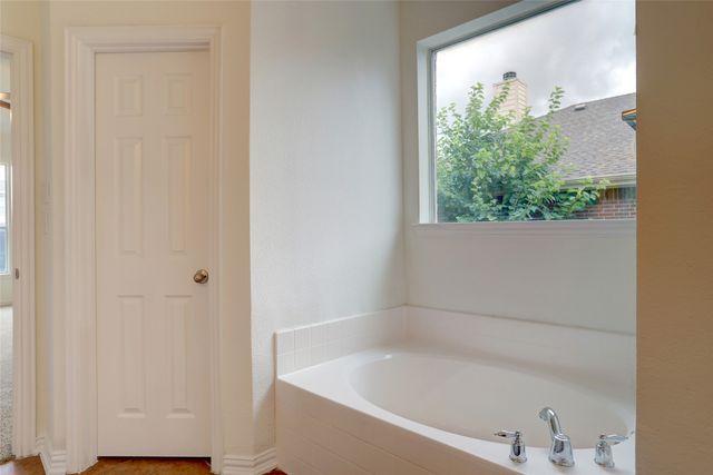 301 Highland Ridge Drive, Wylie, TX 75098