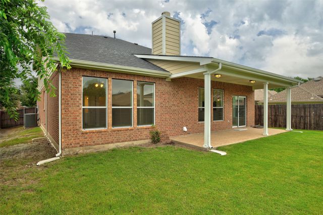 301 Highland Ridge Drive, Wylie, TX 75098