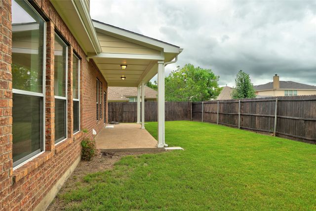 301 Highland Ridge Drive, Wylie, TX 75098