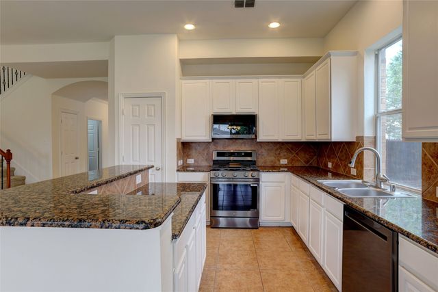 301 Highland Ridge Drive, Wylie, TX 75098