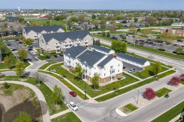 1210 Walton Drive, Ames, IA 50014