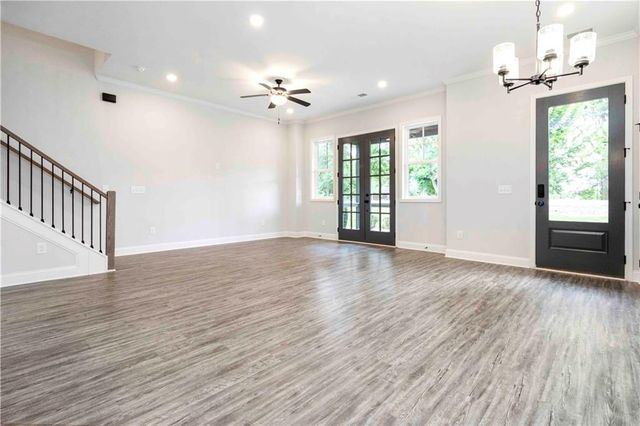 937 Willingham Drive 7, Hapeville, GA 30354