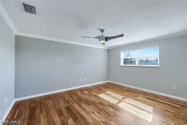 2262 Vermont LN, Naples, FL 34120