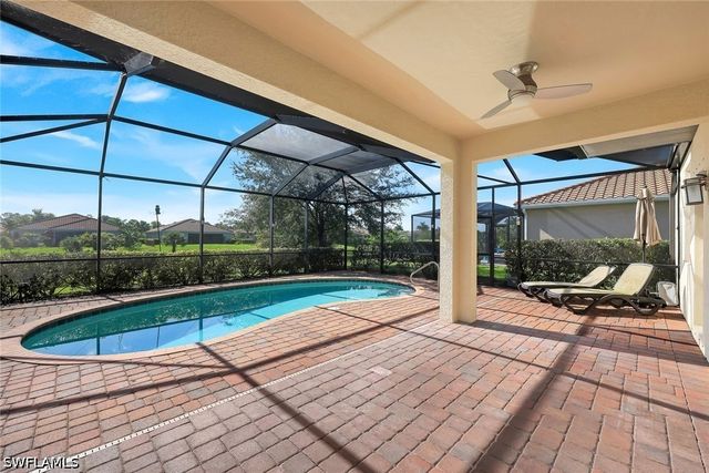 2262 Vermont LN, Naples, FL 34120
