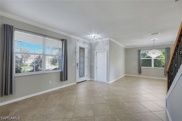 2262 Vermont LN, Naples, FL 34120