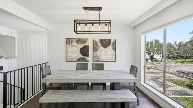 133 World Of Tennis SQ, Lakeway, TX 78738