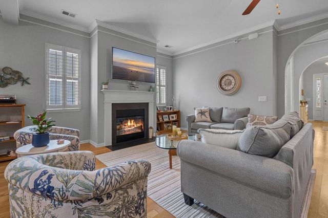 1652 Murrell Pl., Murrells Inlet, SC 29576