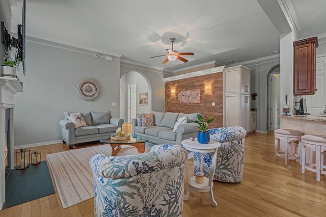 1652 Murrell Pl., Murrells Inlet, SC 29576