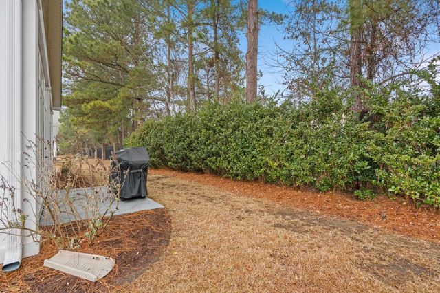1652 Murrell Pl., Murrells Inlet, SC 29576