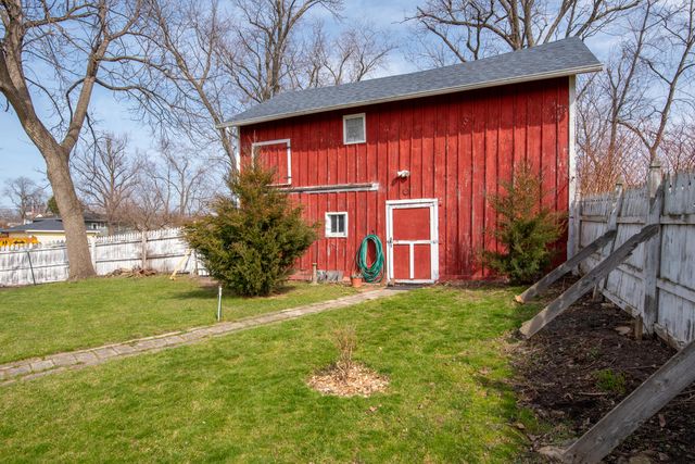134 N Fremont Street, Lowell, IN 46356