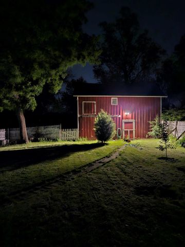 134 N Fremont Street, Lowell, IN 46356