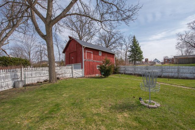 134 N Fremont Street, Lowell, IN 46356