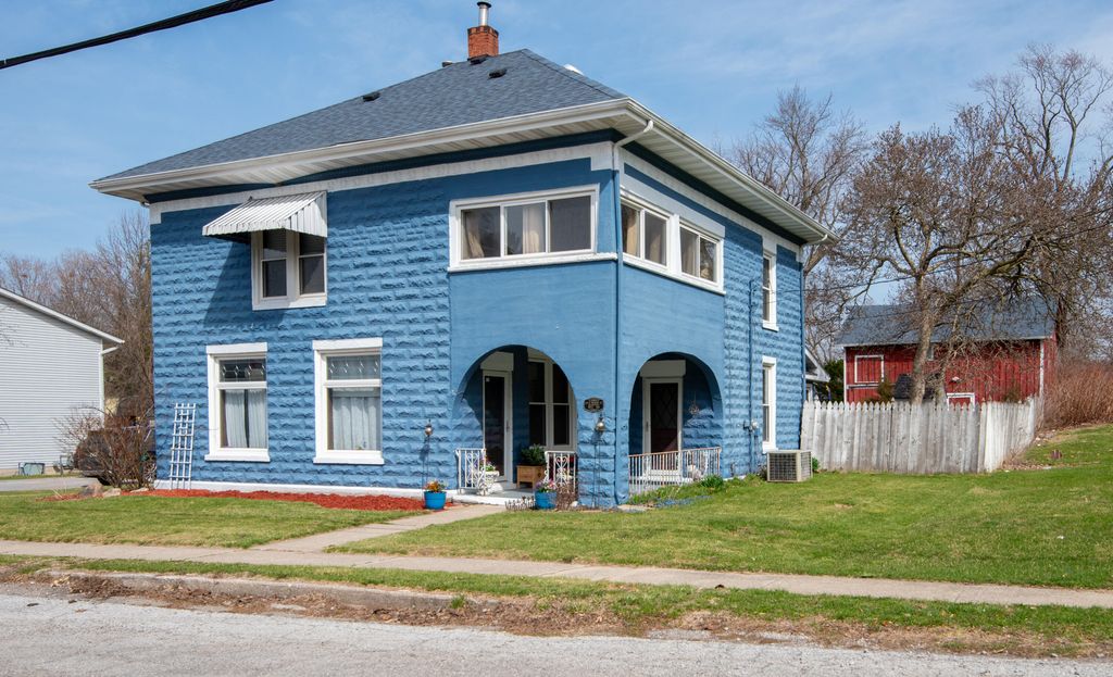 134 N Fremont Street, Lowell, IN 46356
