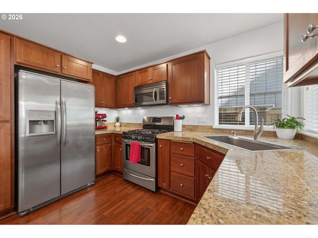 8962 Sw 75TH Pl, Portland, OR 97223