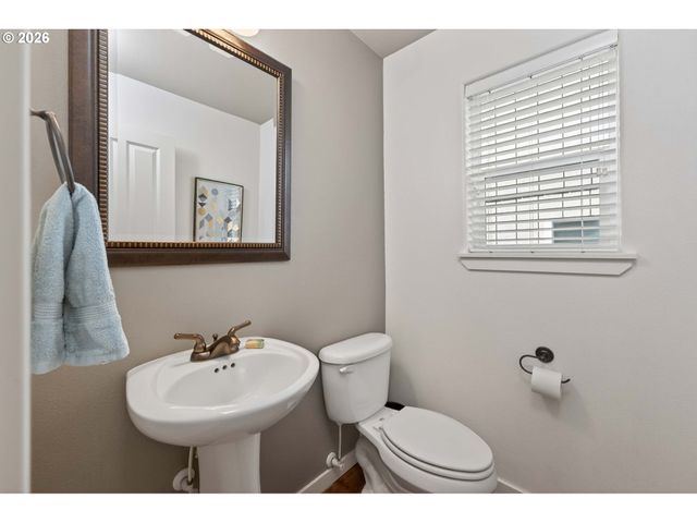 8962 Sw 75TH Pl, Portland, OR 97223