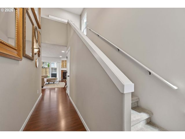 8962 Sw 75TH Pl, Portland, OR 97223