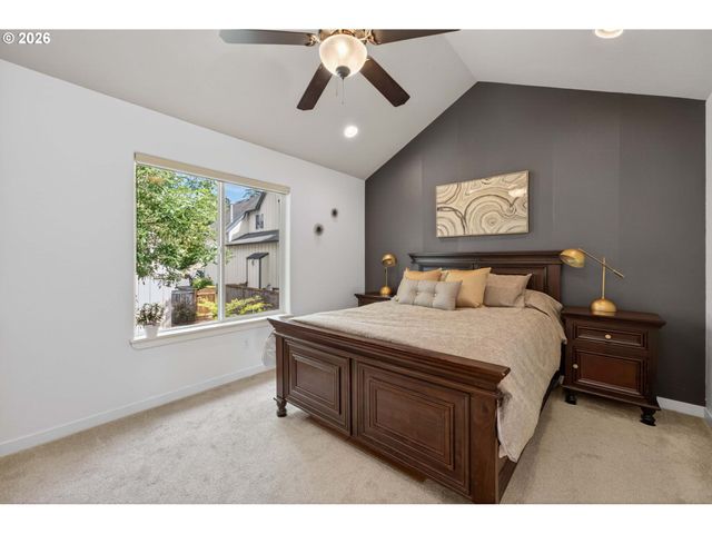 8962 Sw 75TH Pl, Portland, OR 97223