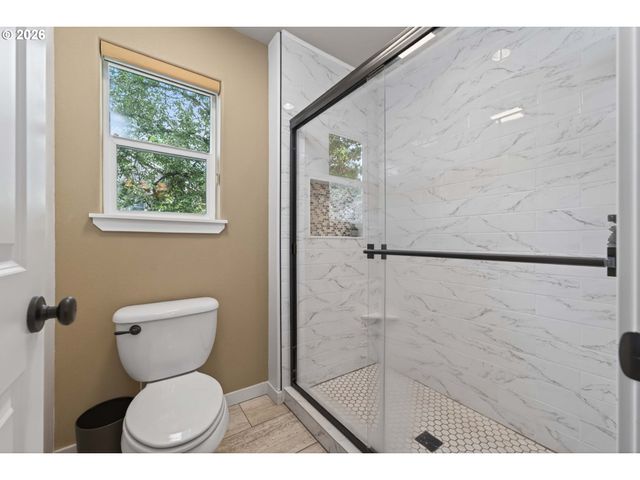 8962 Sw 75TH Pl, Portland, OR 97223