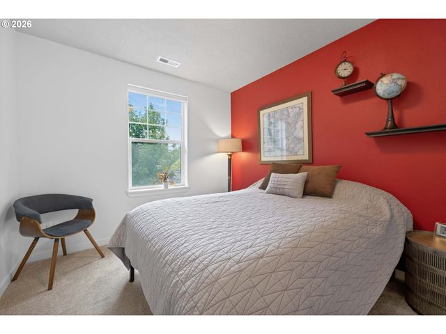 8962 Sw 75TH Pl, Portland, OR 97223