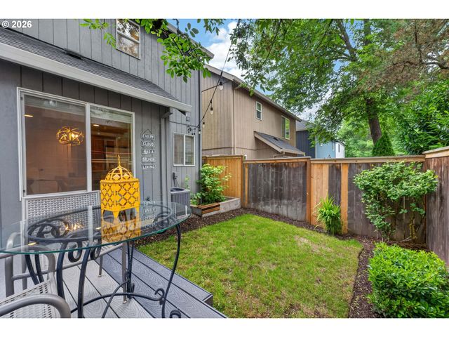8962 Sw 75TH Pl, Portland, OR 97223
